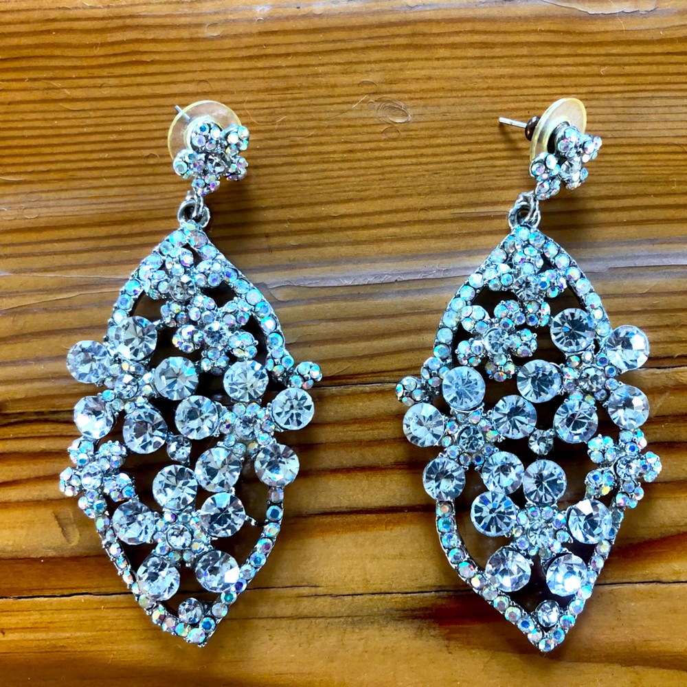 Fake diamond drop earrings